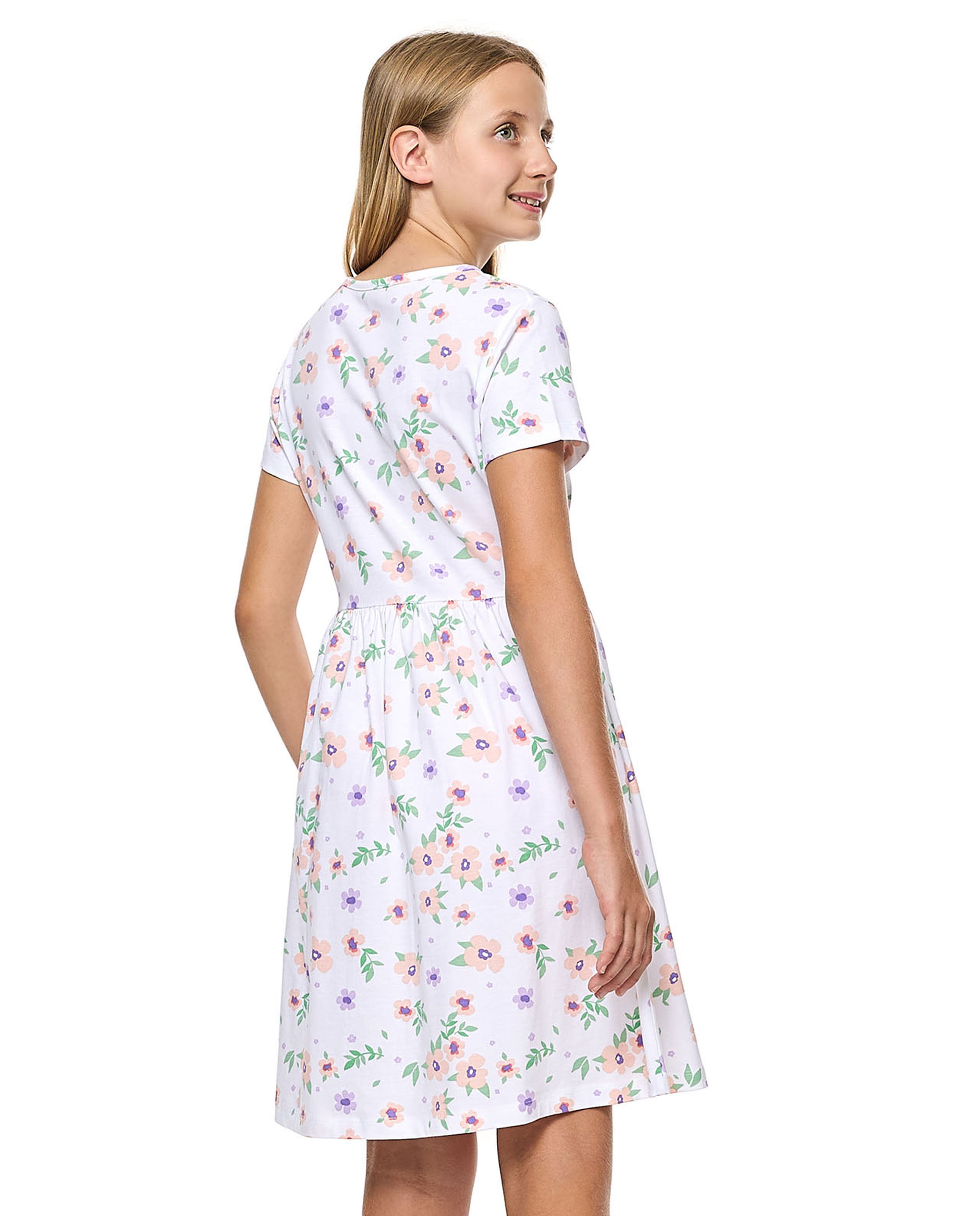 Floral Print Fit and Flare Dress with Short Sleeves