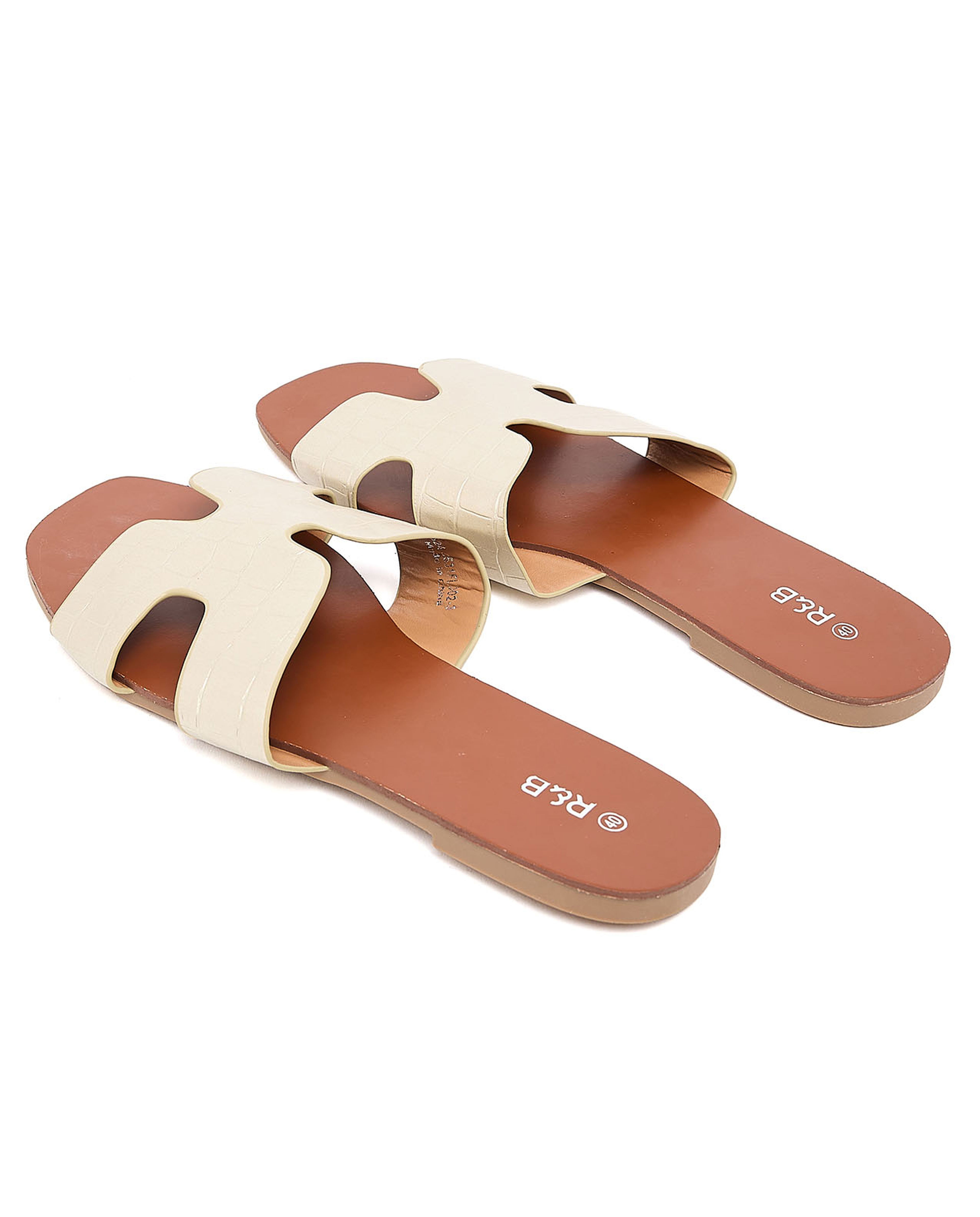 Cut-Out Strap Flat Sandals