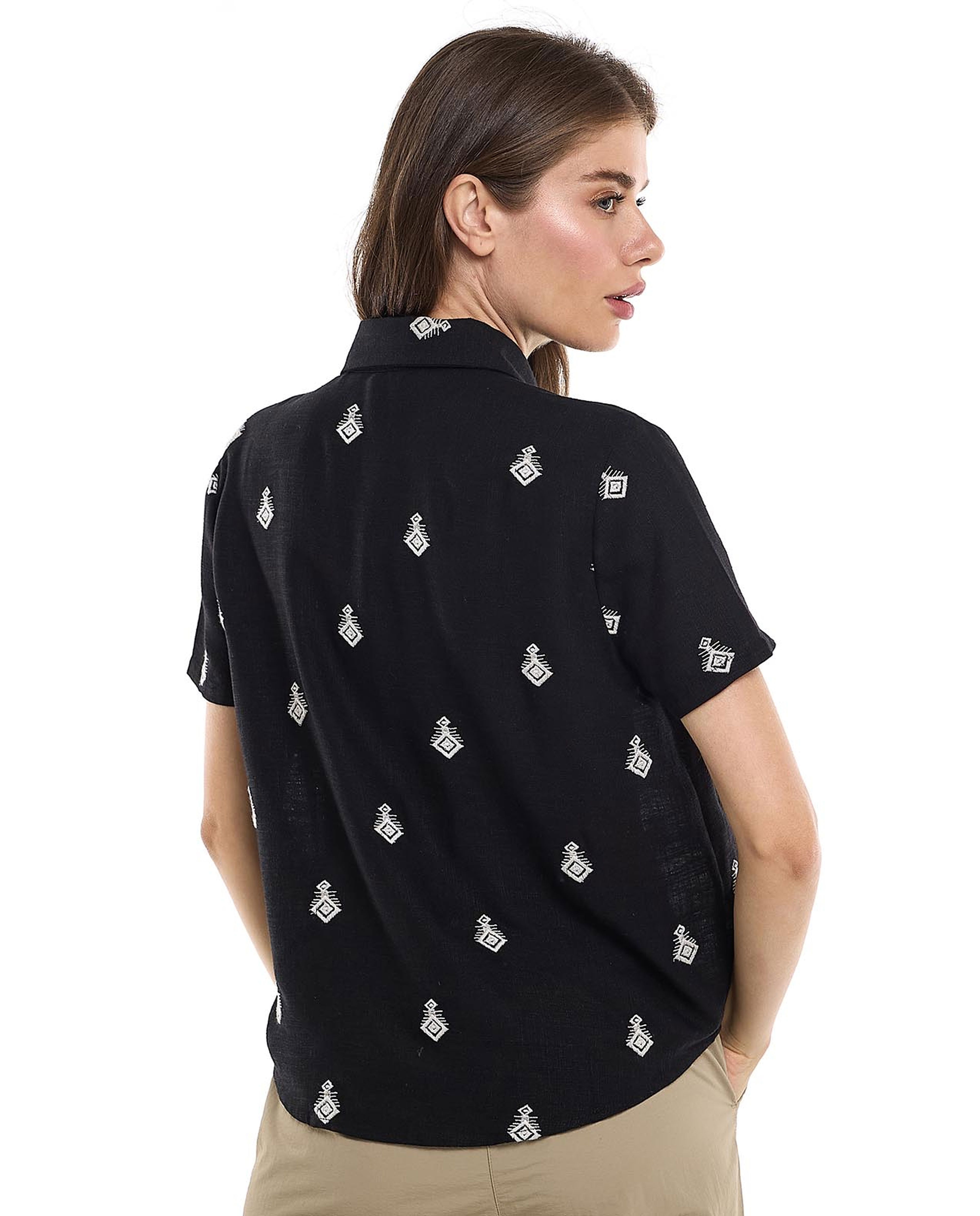 Embroidered Shirt with Classic Collar and Short Sleeves